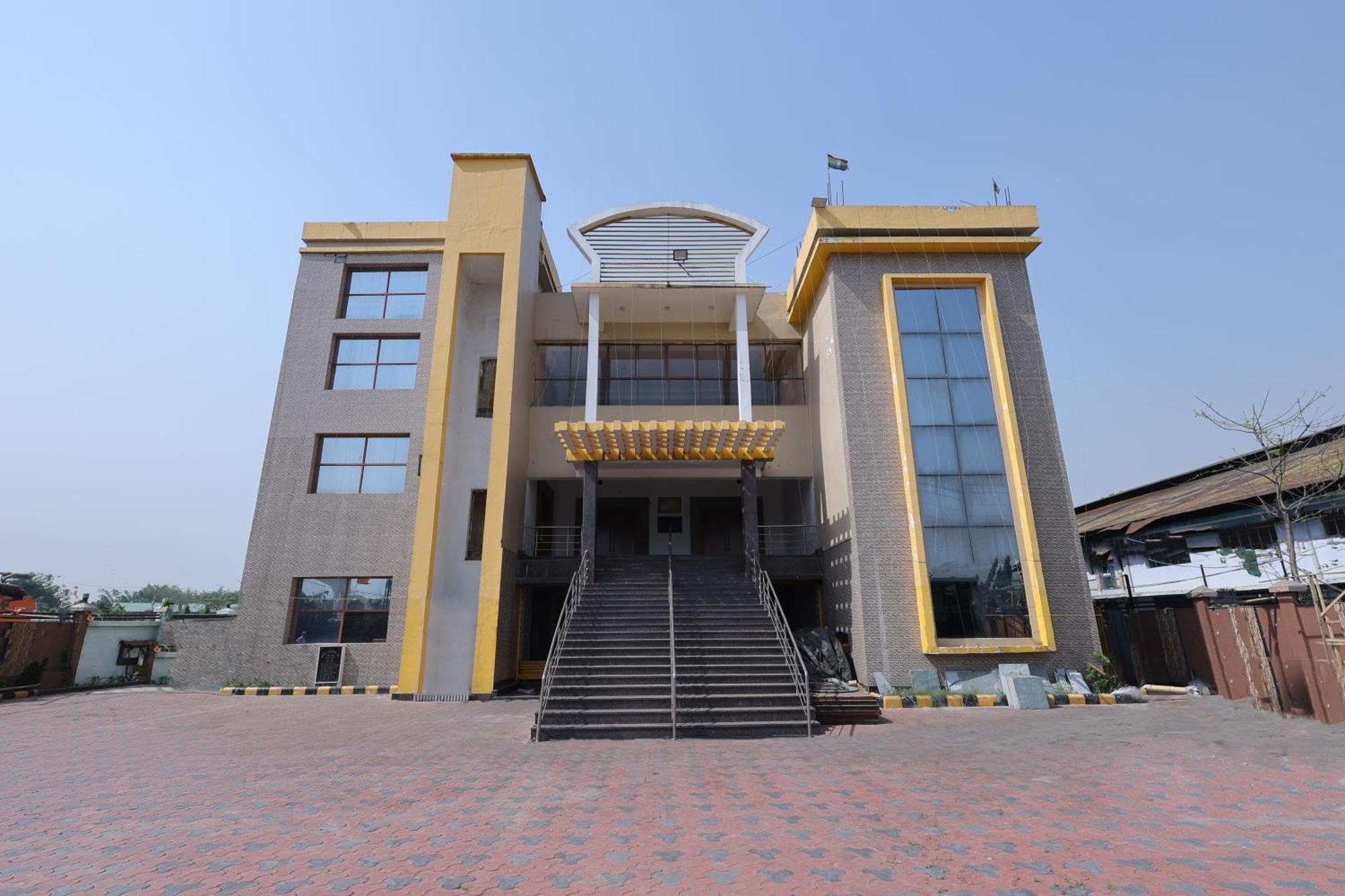 Maryada Maitri Resort -100 Rooms & 3 Banquets Siliguri Εξωτερικό φωτογραφία